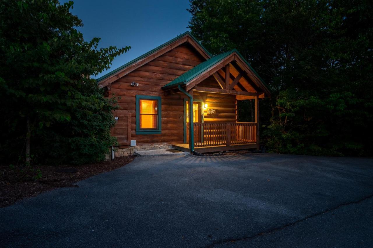 Cozy Log Cabin!! In Heart Of Pf & Close To The Smokies 鸽子谷 外观 照片