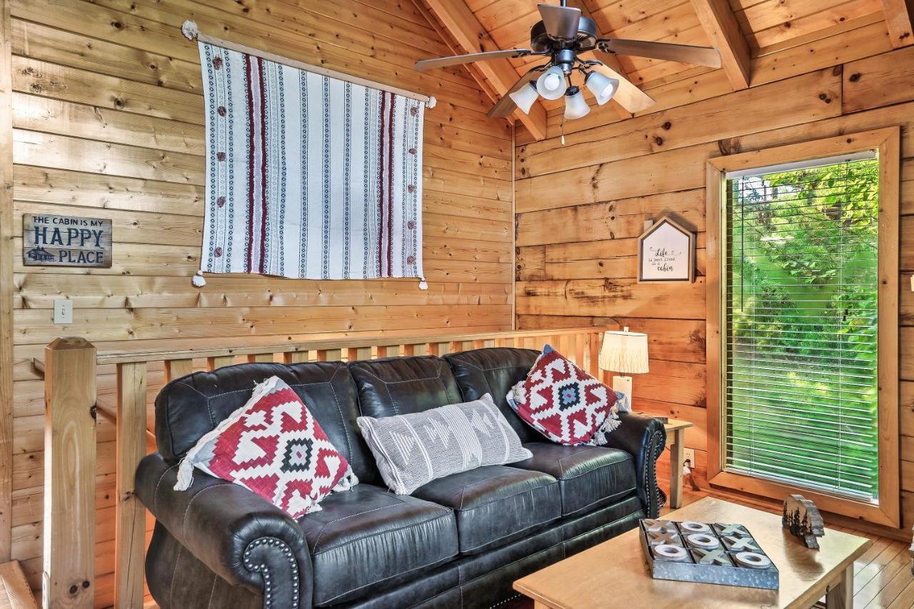 Cozy Log Cabin!! In Heart Of Pf & Close To The Smokies 鸽子谷 外观 照片