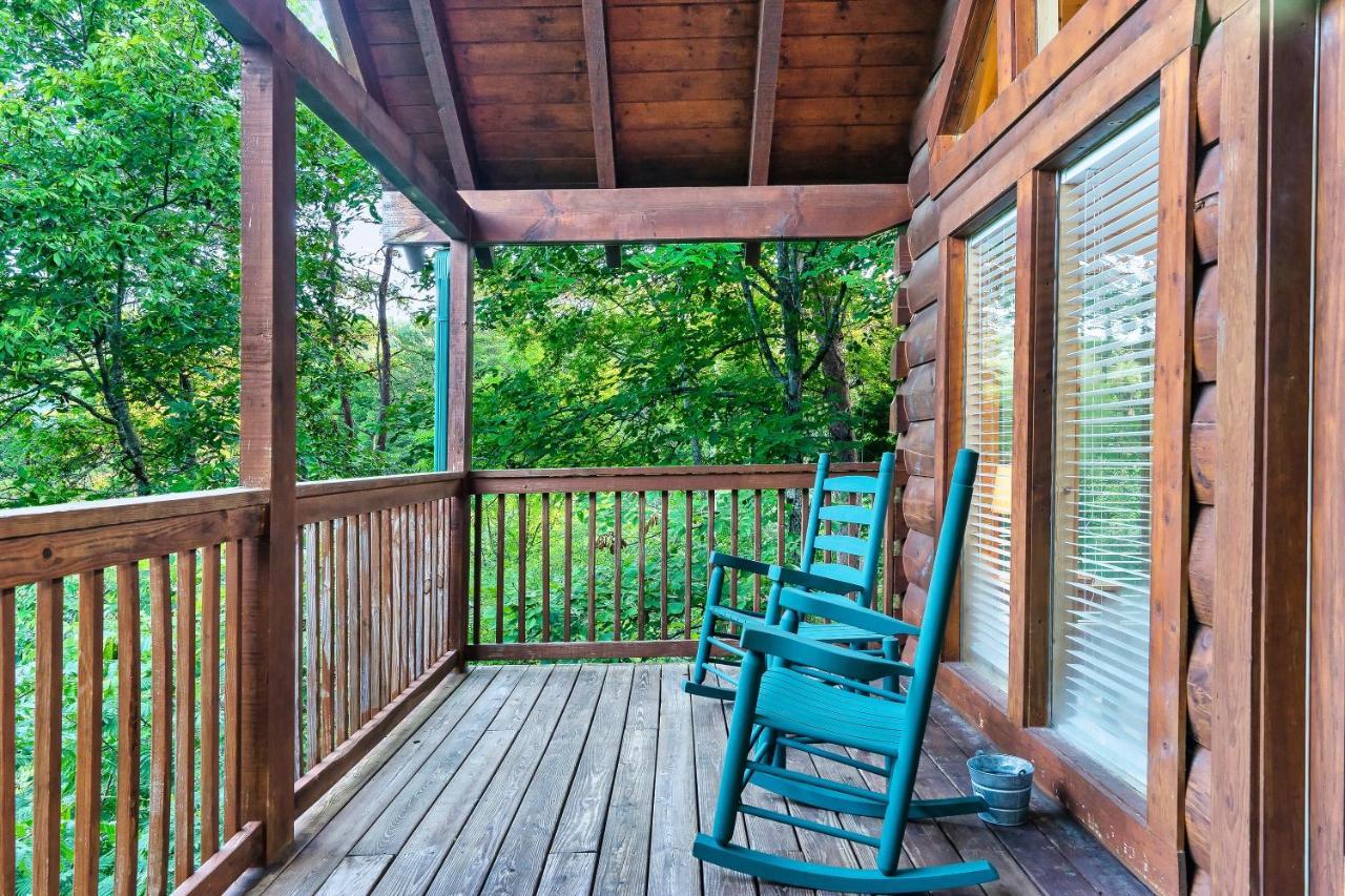 Cozy Log Cabin!! In Heart Of Pf & Close To The Smokies 鸽子谷 外观 照片