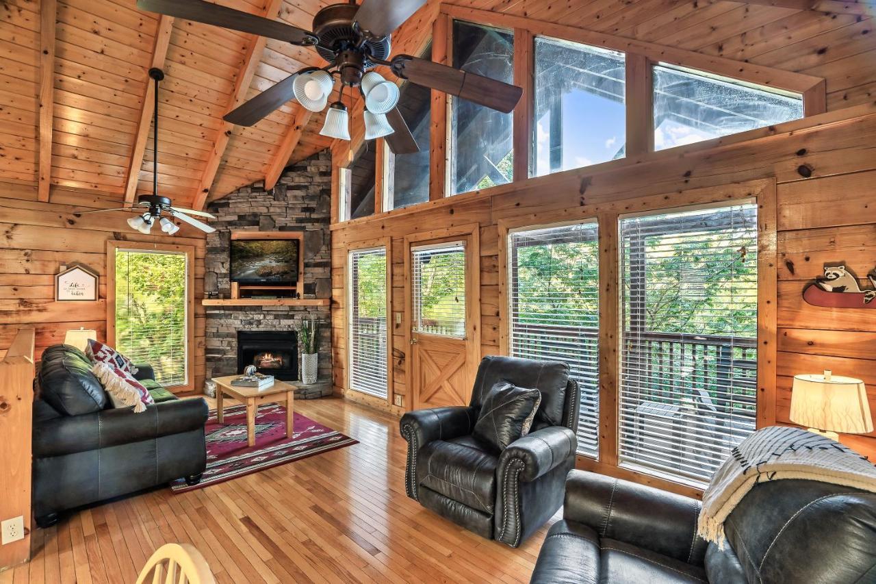 Cozy Log Cabin!! In Heart Of Pf & Close To The Smokies 鸽子谷 外观 照片