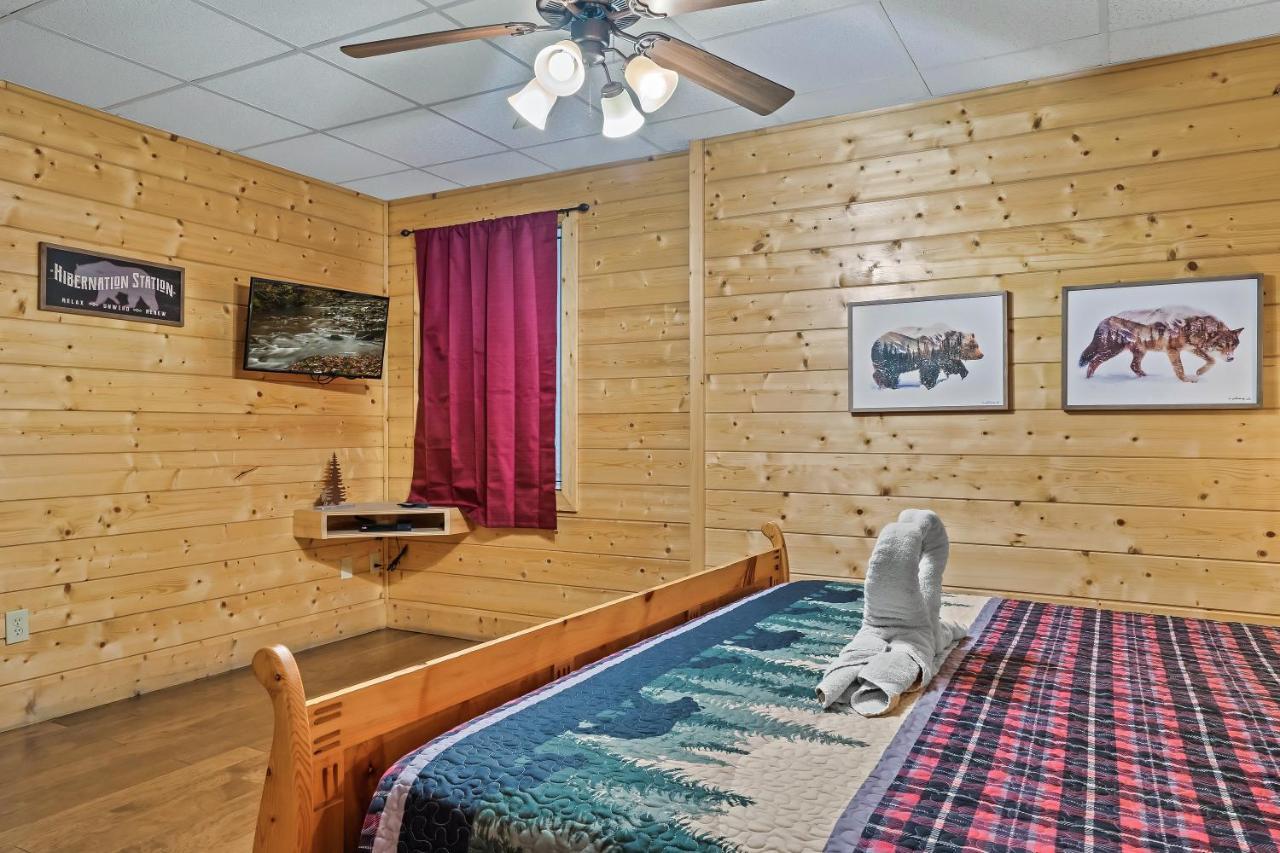 Cozy Log Cabin!! In Heart Of Pf & Close To The Smokies 鸽子谷 外观 照片