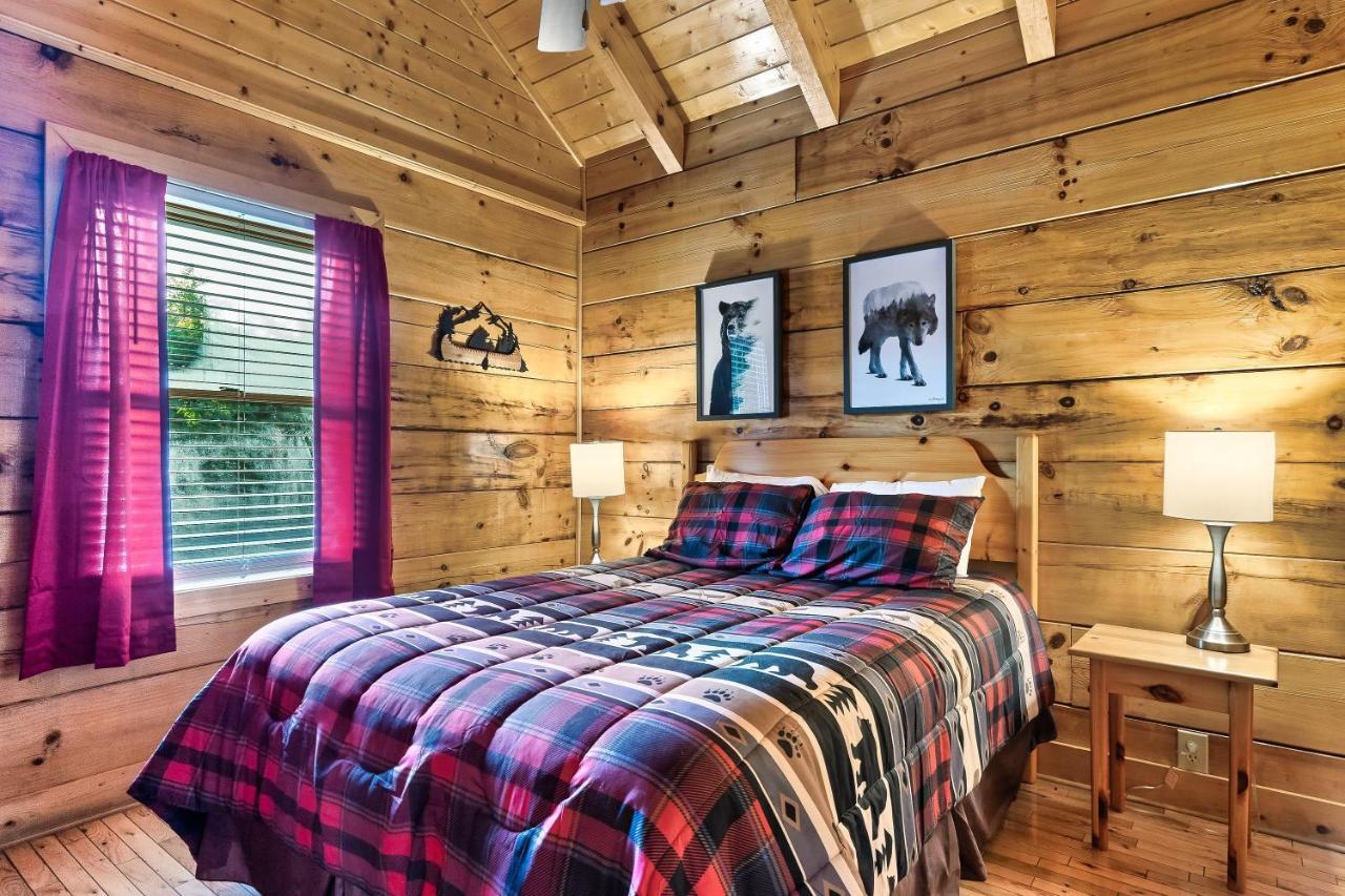 Cozy Log Cabin!! In Heart Of Pf & Close To The Smokies 鸽子谷 外观 照片